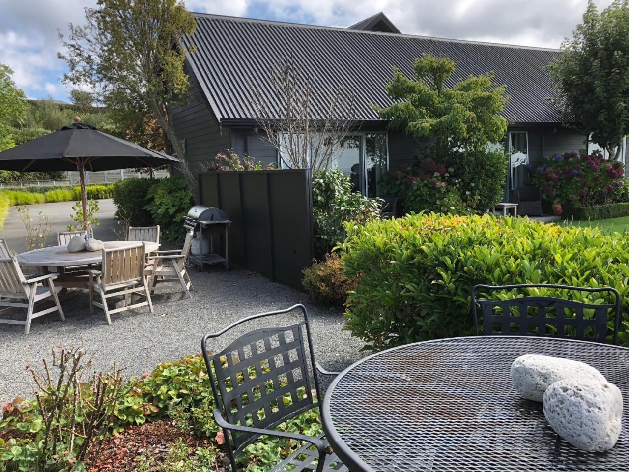 The Lakeview House Tauposee Exterior foto
